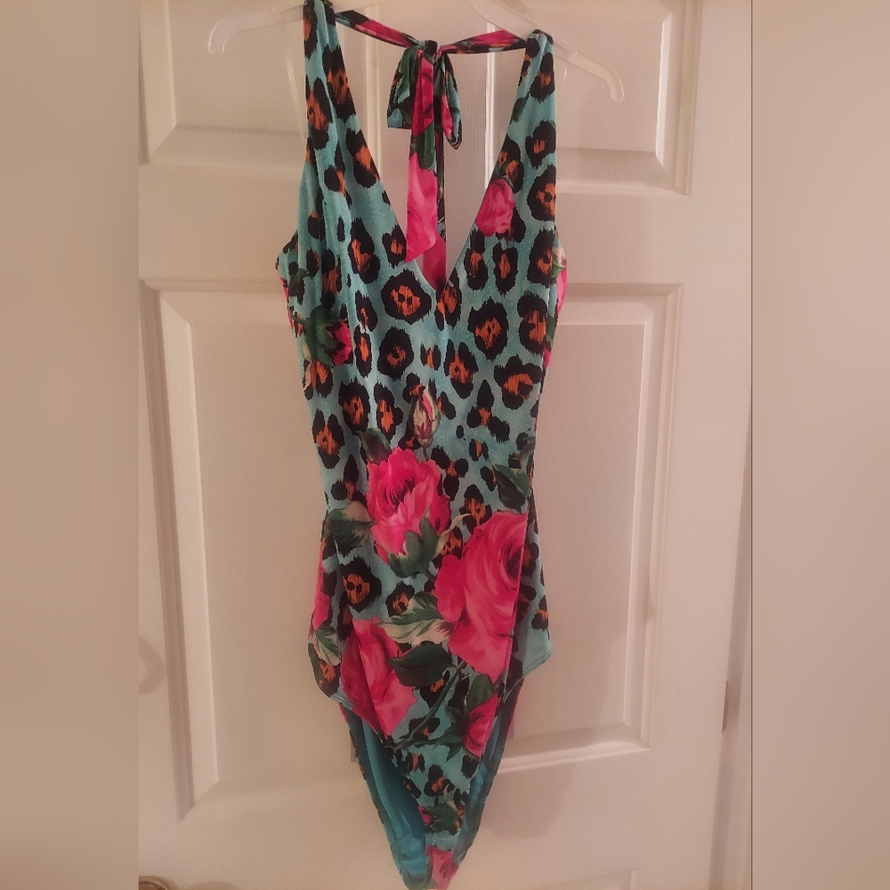 Swimsuit w/long skirt cover-up size 3x
